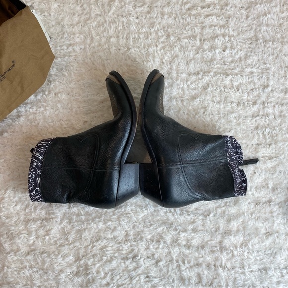 NEW Golden Goose Young Leather Western Bootie with Bandana Trim in Black - Picture 5 of 16